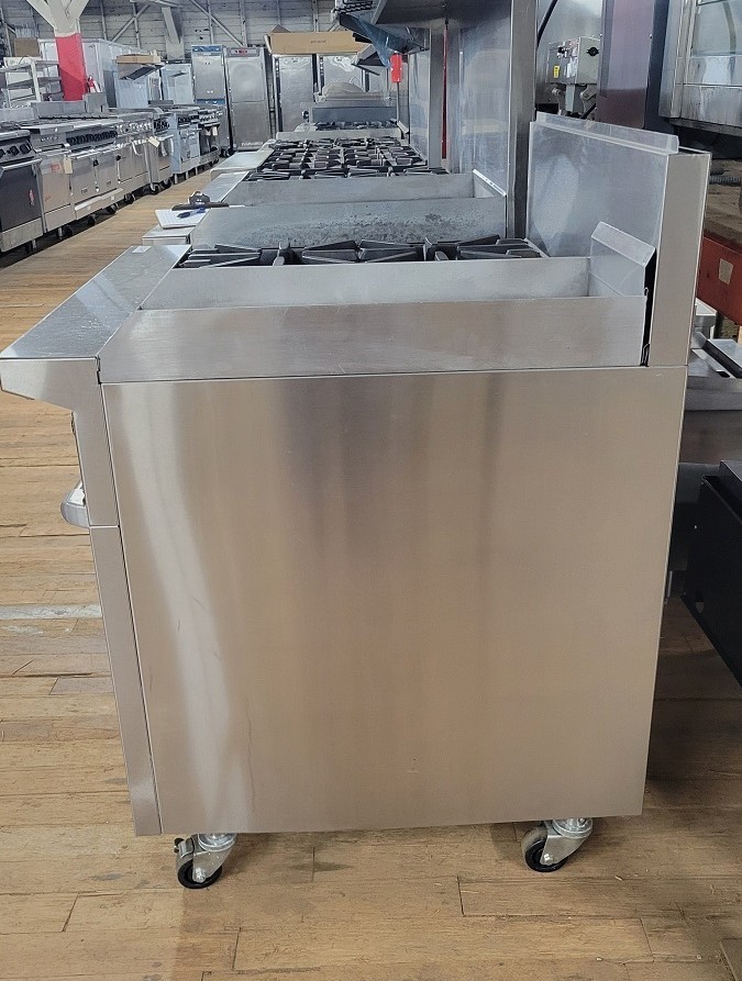 US RANGE 4 BURNER 12" GRIDDLE STANDARD OVEN