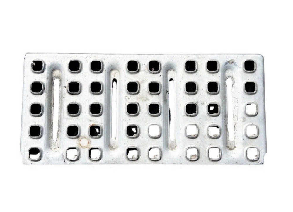 Volvo VNL Small Deck Plate