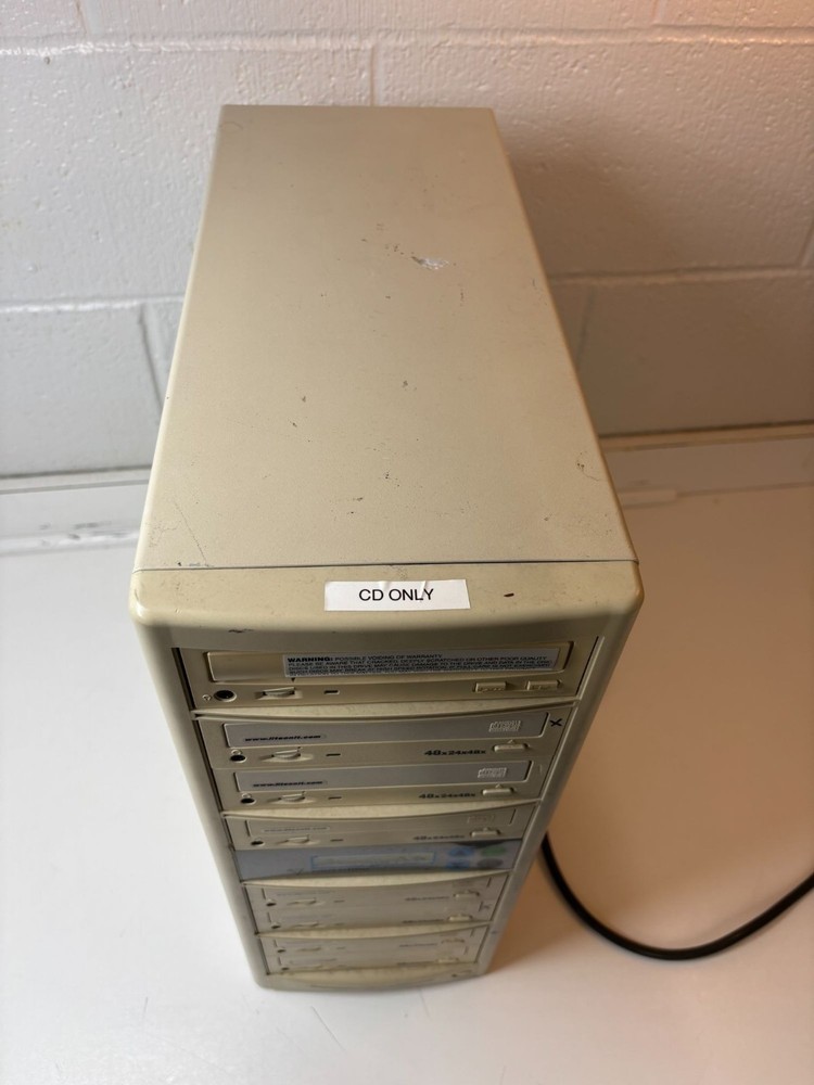 CD/DVD Duplicator Tower 8-Bay Verity Systems