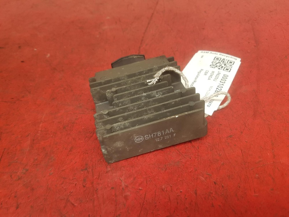 HONDA CBR 2012 REGULATOR / RECTIFIER