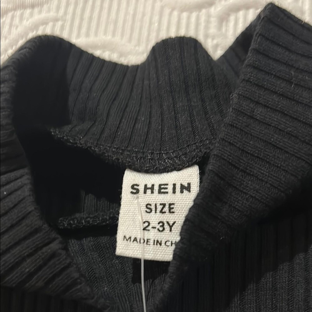Shein Bundle 2-3 Years. 3 outfits. NWT kids/tiddler