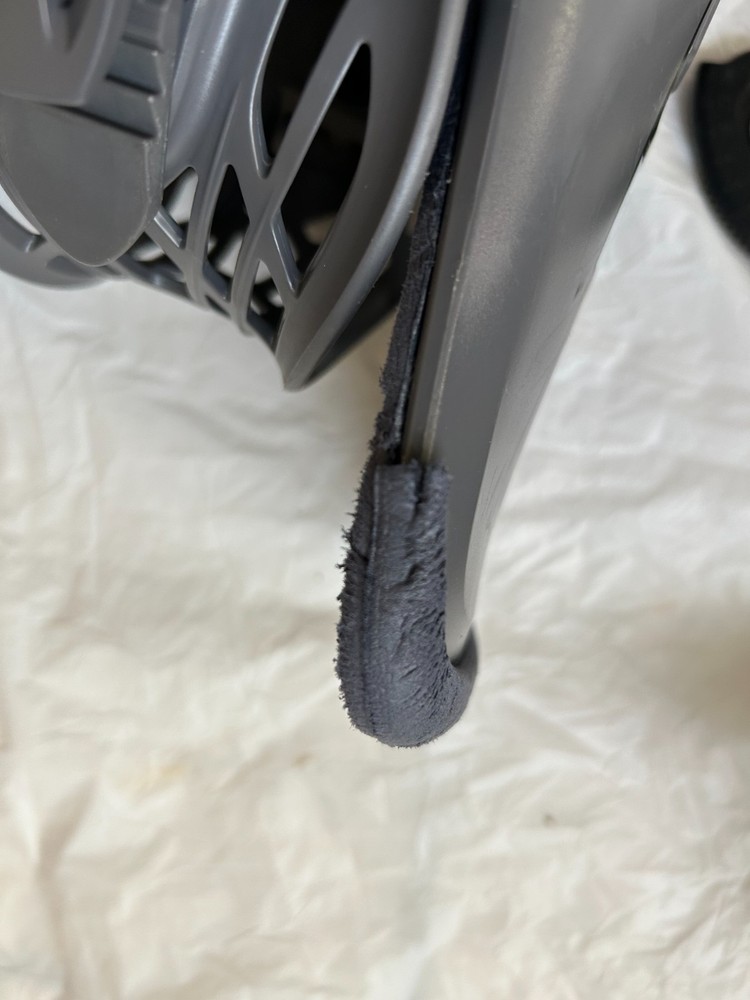 Burton Freestyle (FS) snowboard bindings – size Medium