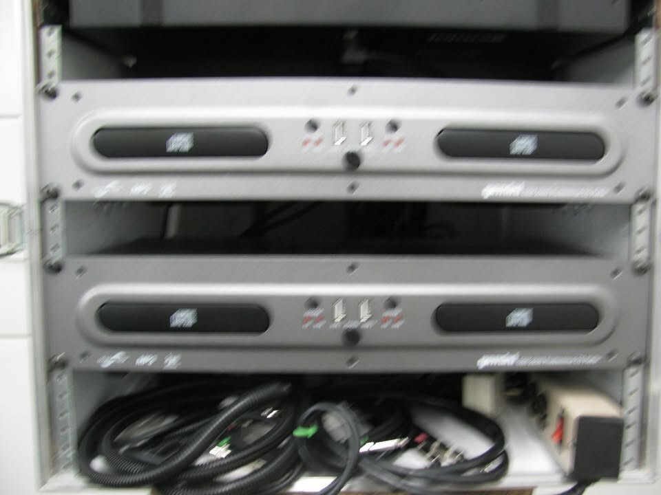 COMPLETE CD DJ SYSTEM SEE ALL PHOTOS