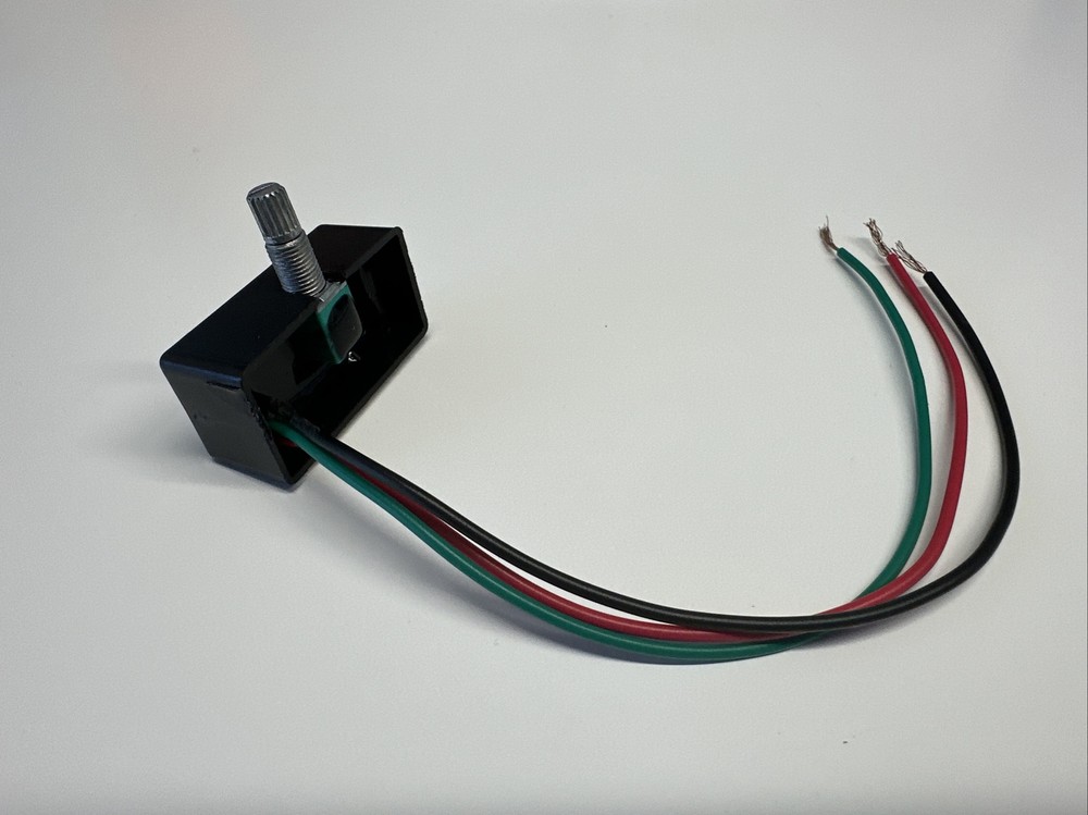 AGRICAS Electronic Regulator and fuse