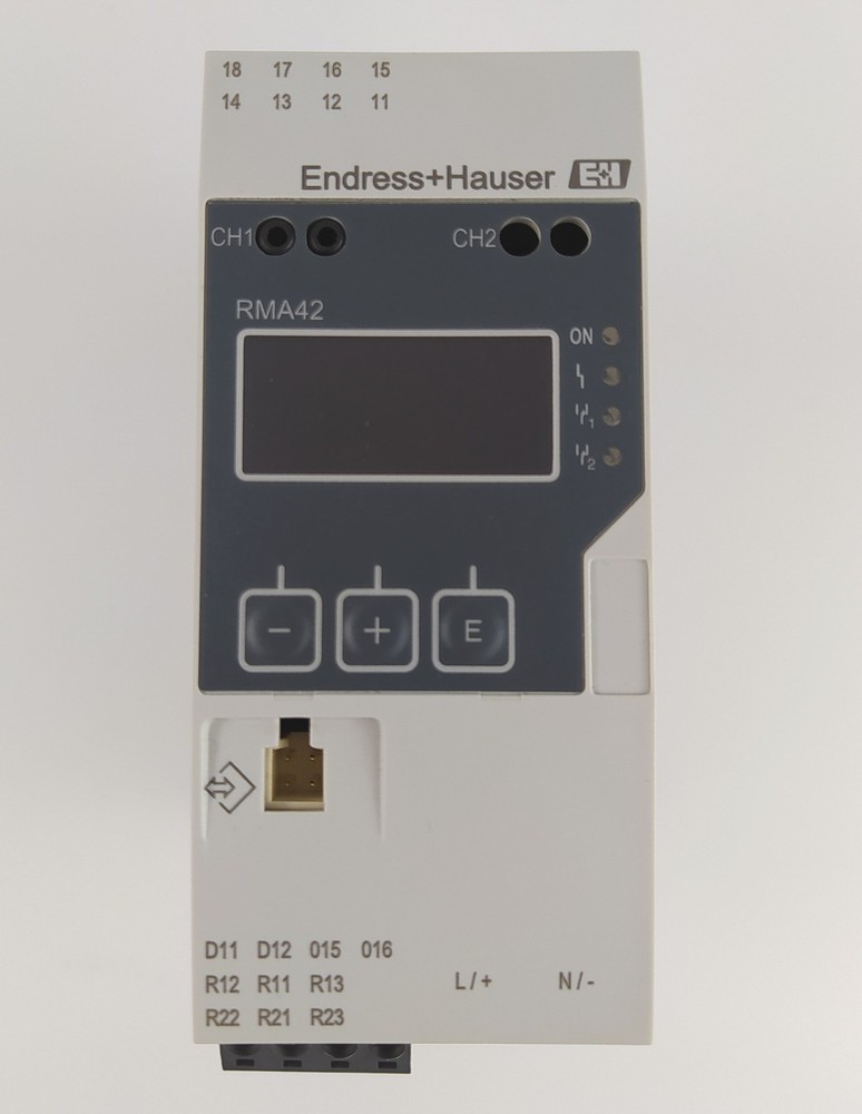 ENDRESS+HAUSER RMA42-BHC process converter 1 piece