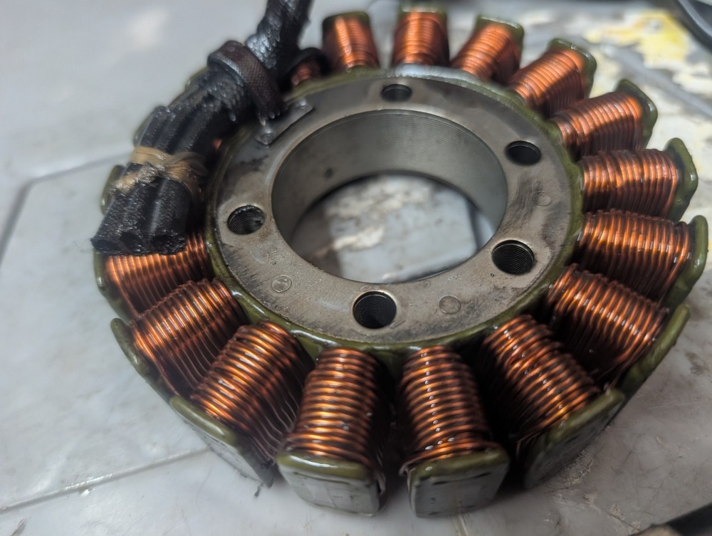 KTM 690 Duke 2007-2013 Engine Stator Generator Plate