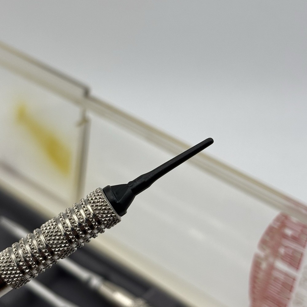 Silver Thunder Soft Tip Darts with Accessories - See Photos