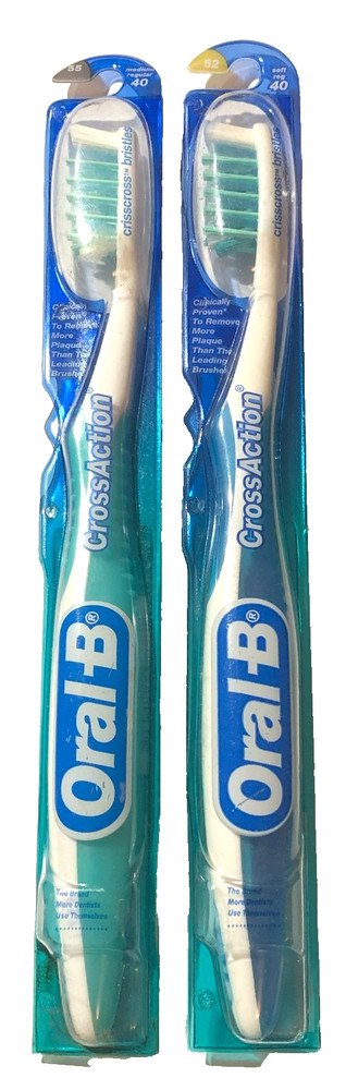 2* Vintage Oral-B Cross Action Toothbrush 40 Regular Soft & Medium Bristles