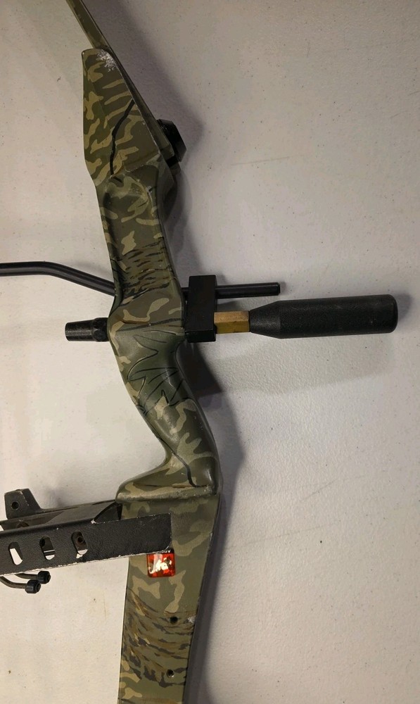 PSE Silverhawk Compound Bow Hunting Camo Vintage