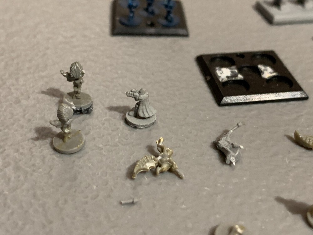 A11351 EPIC WARHAMMER 40K ELDAR CRAFTWORLDS BROKEN LOT