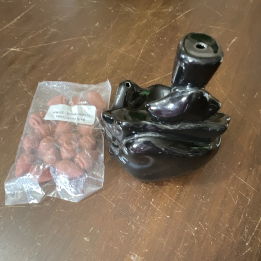 Black Ceramic Backflow Incense Burner with 20 Dragon Blood Backflow Cones