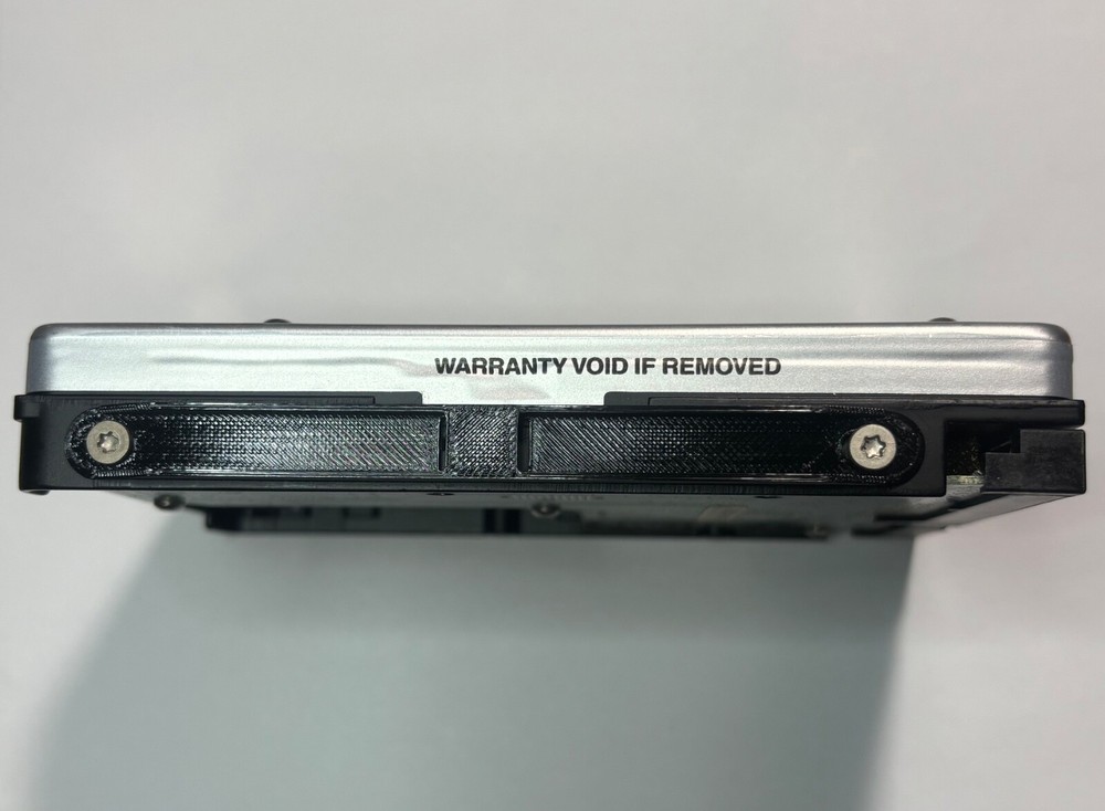 Reproduction Apple G4 Cube hard drive rail for M7886