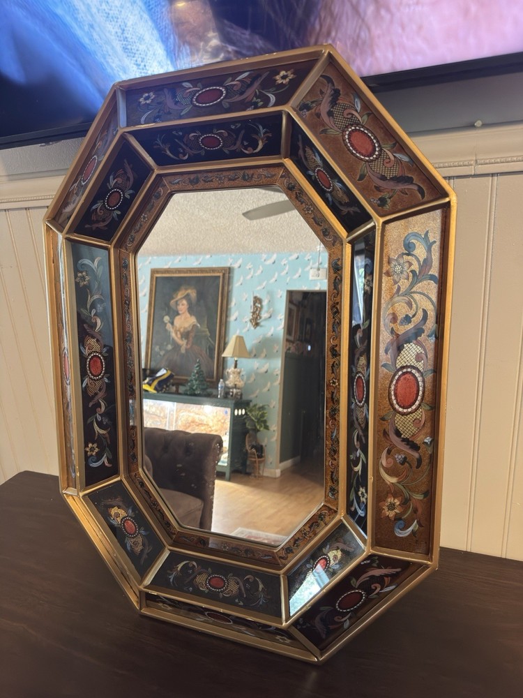 Gorgeous Vintage Octagonal Mirror – Reverse Painted Glass