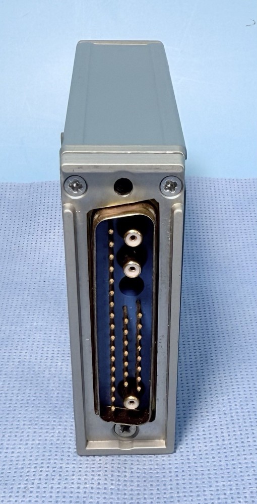 Tektronix SD22 Dual-Channel TDR Sampling Head SD-22 63-1902 TEK Sampling HD