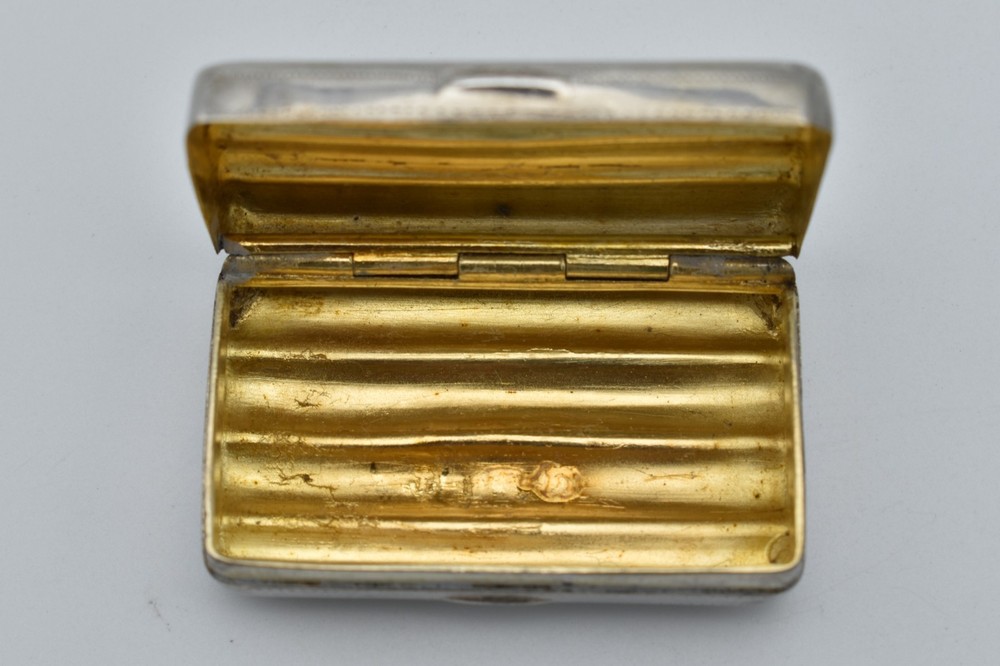 Antique Georgian Solid Silver Pill Box Snuff Box Nice Shape 1810