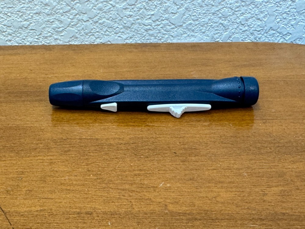 OneTouch UltraSoft Lancing Device