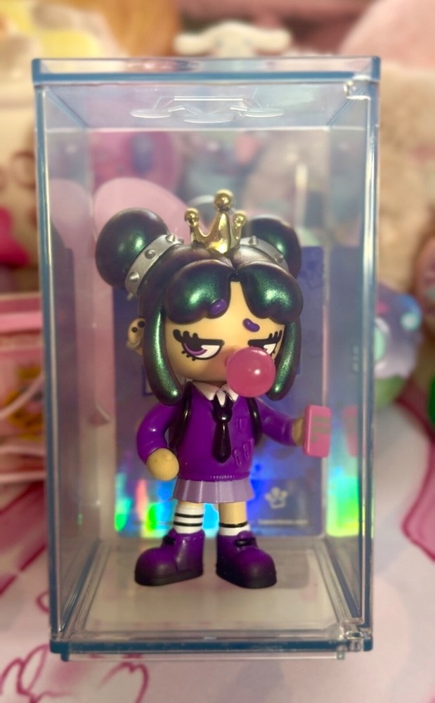 XOX KWEENIE Collection