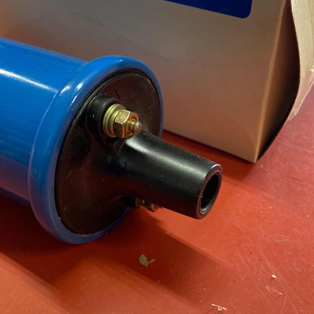 Standard Motor Products Ignition Coil UF6