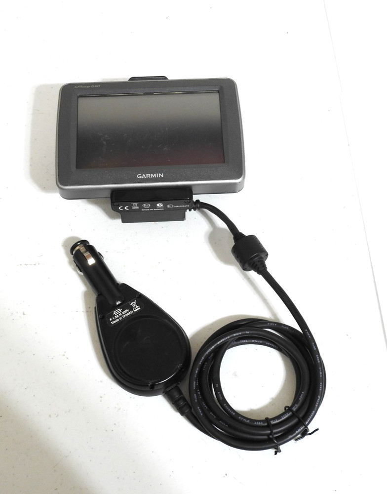 Garmin GPSMAP 640 Auto/Marine Chart Plotter w/Accessories Used