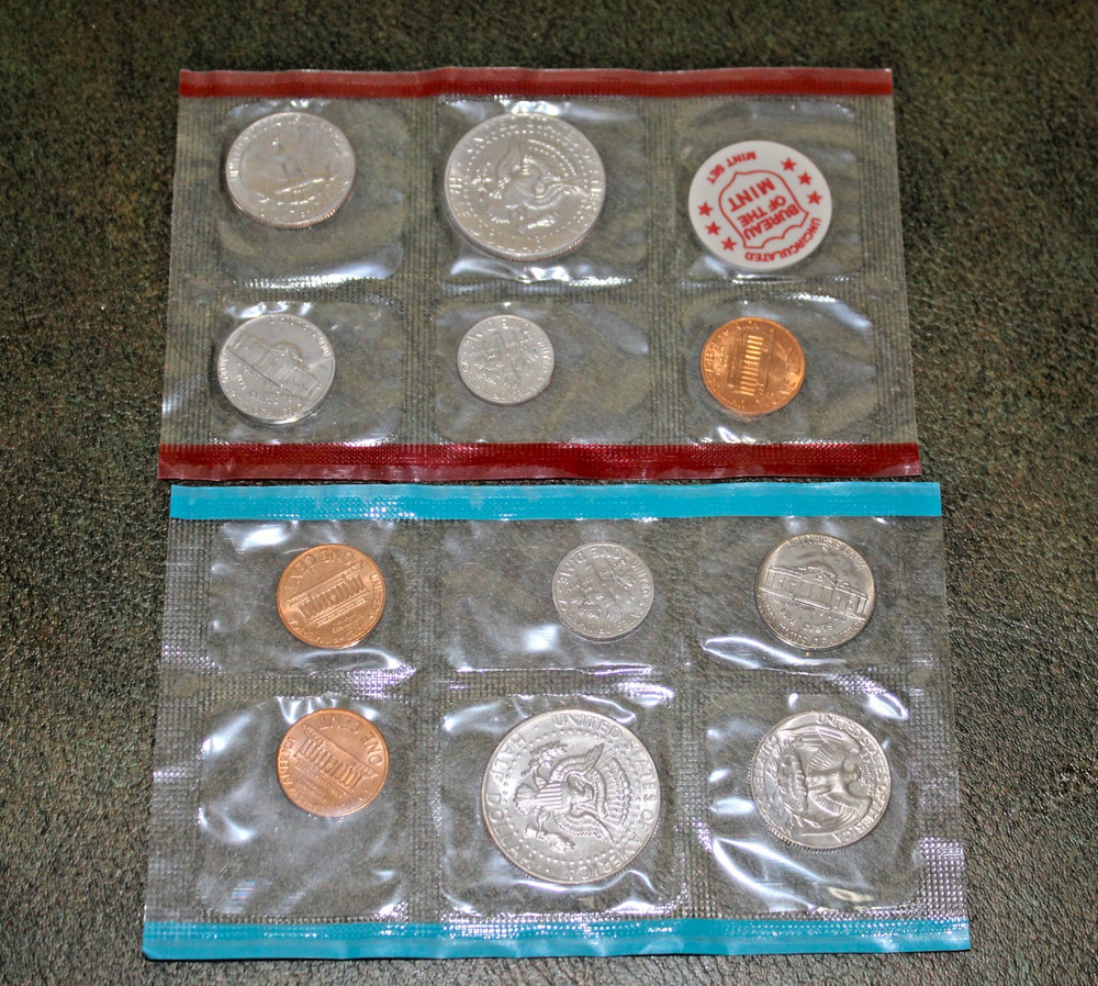 1971 Uncirculated P&D Mint Set in original envelope