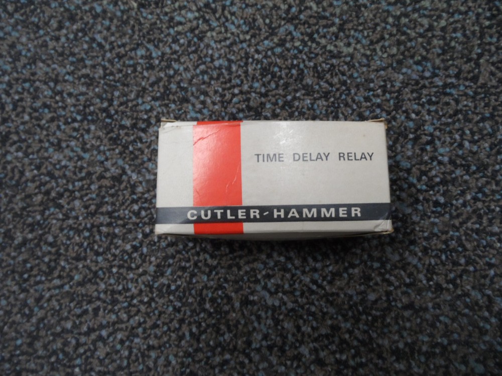 CUTLER HAMMER TIME DELAY RELAY 7080 K27