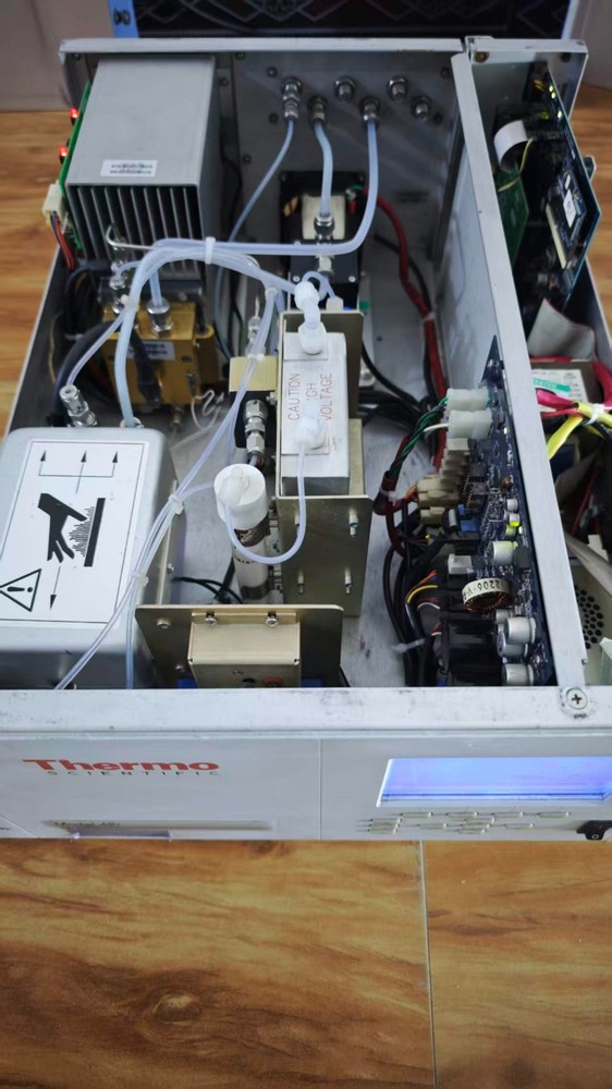 Thermo Scientific Model 42i Nitrogen Oxide Analyzer