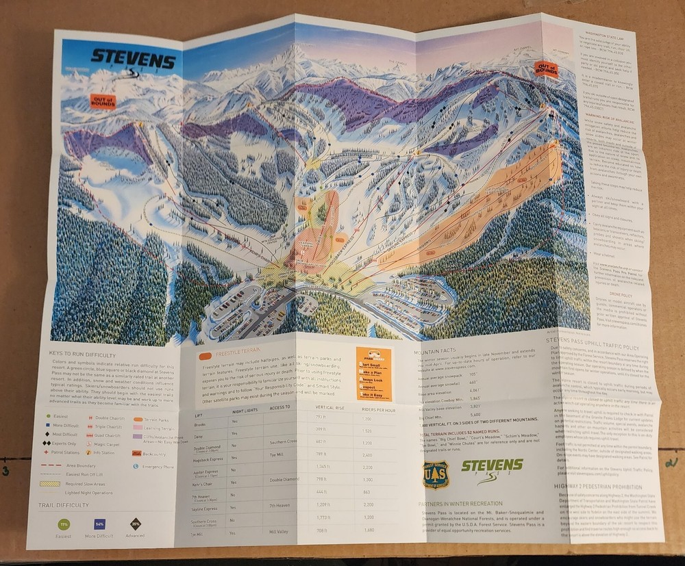 2017/18 STEVENS PASS SKI AREA TRAIL MAP. WASHINGTON. MINT