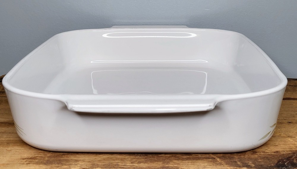 Vintage Corning Ware #A-21-B-N Rectangular Roaster Pan in Peach Floral Pattern