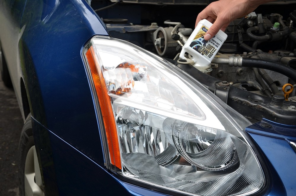 Blinker Fluid HAND HELD VERSION Hilarious Gag Gift Car Prank EMPTY Bottle
