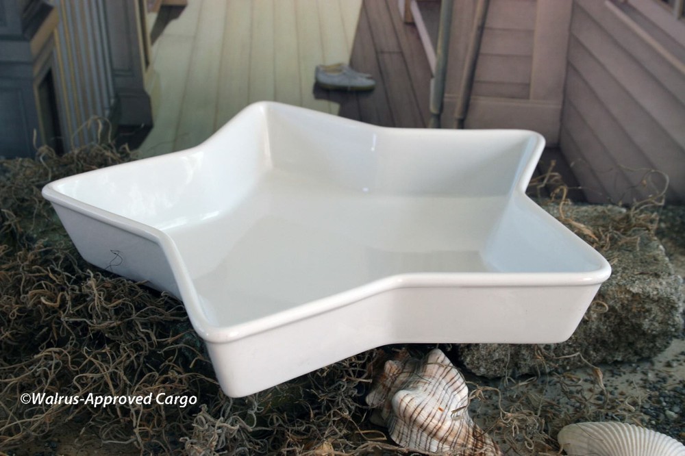 RED, WHITE & BLUE SUMMER BAKEWARE SET – WAVE A FLAG FOR UNIQUE TABLE SERVICE!