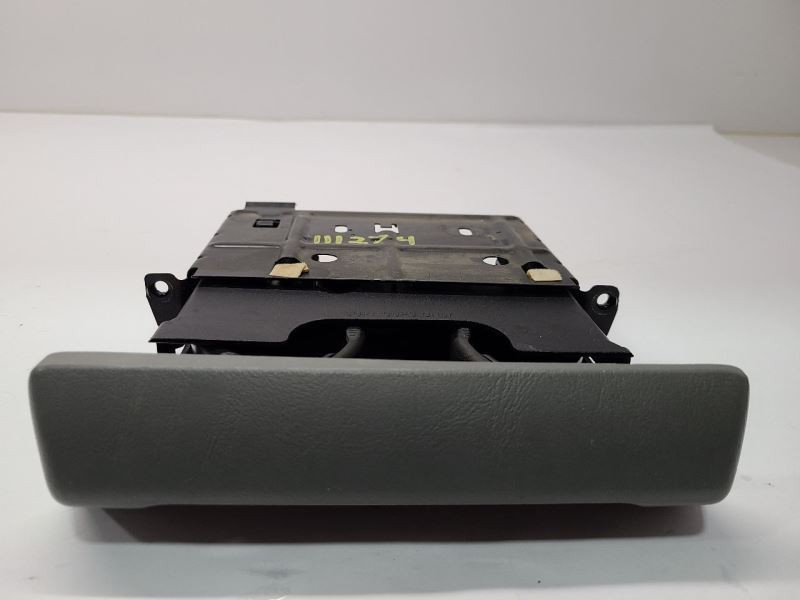 2006 06 FORD F250 PULL OUT CUP HOLDER GRAY