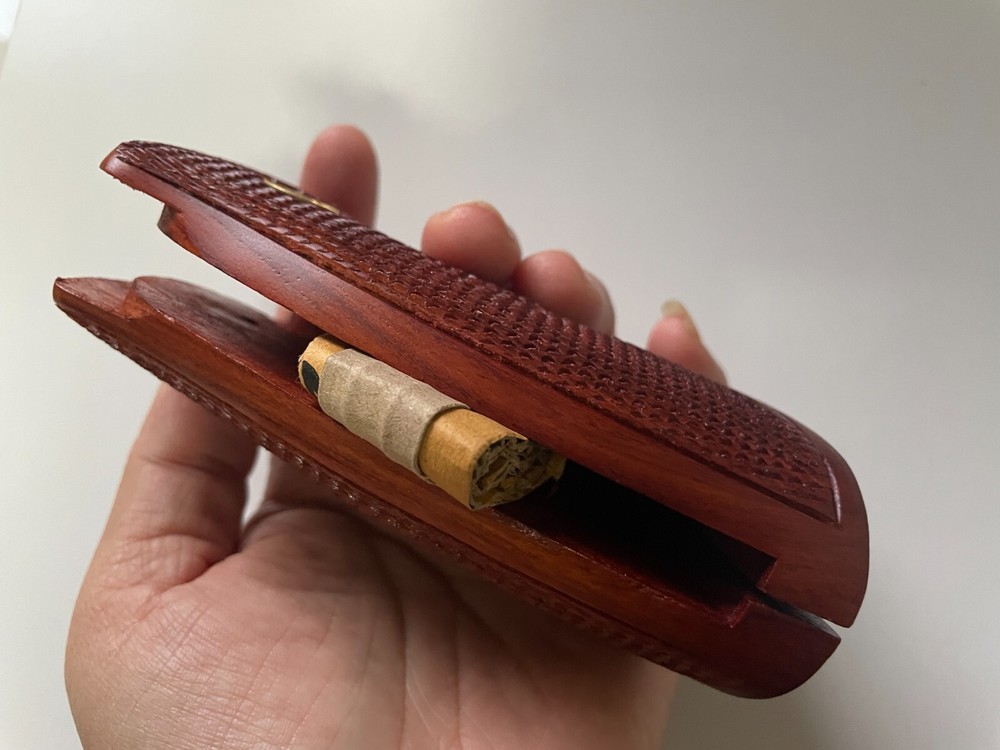 Gorgeous Hardwood Craft Grip for Colt Python (I, E Frame) Officer's Model Match