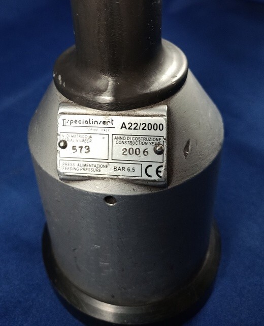 Rivettatrice oleopneumatica per inserti filettati Specialinsert A22/2000