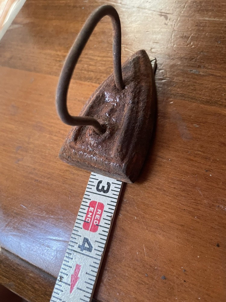 Reproduction Cast Iron mini iron