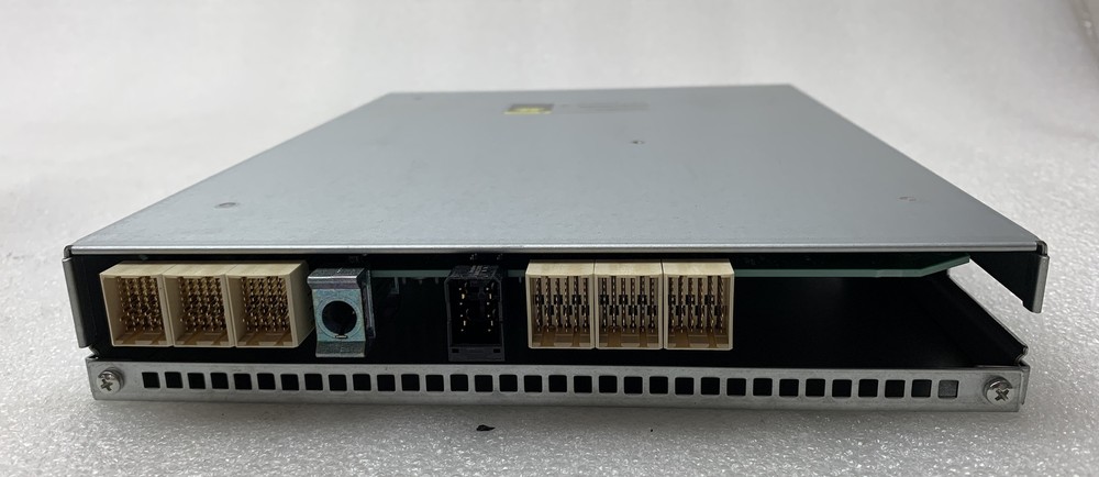 NetApp 111-00190+B0 IOM6 6G SAS Controller Module DS2246 DS4246
