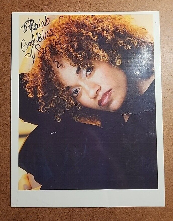 SUZY V - Autographed / SIGNED Photo - 8.5 X 11