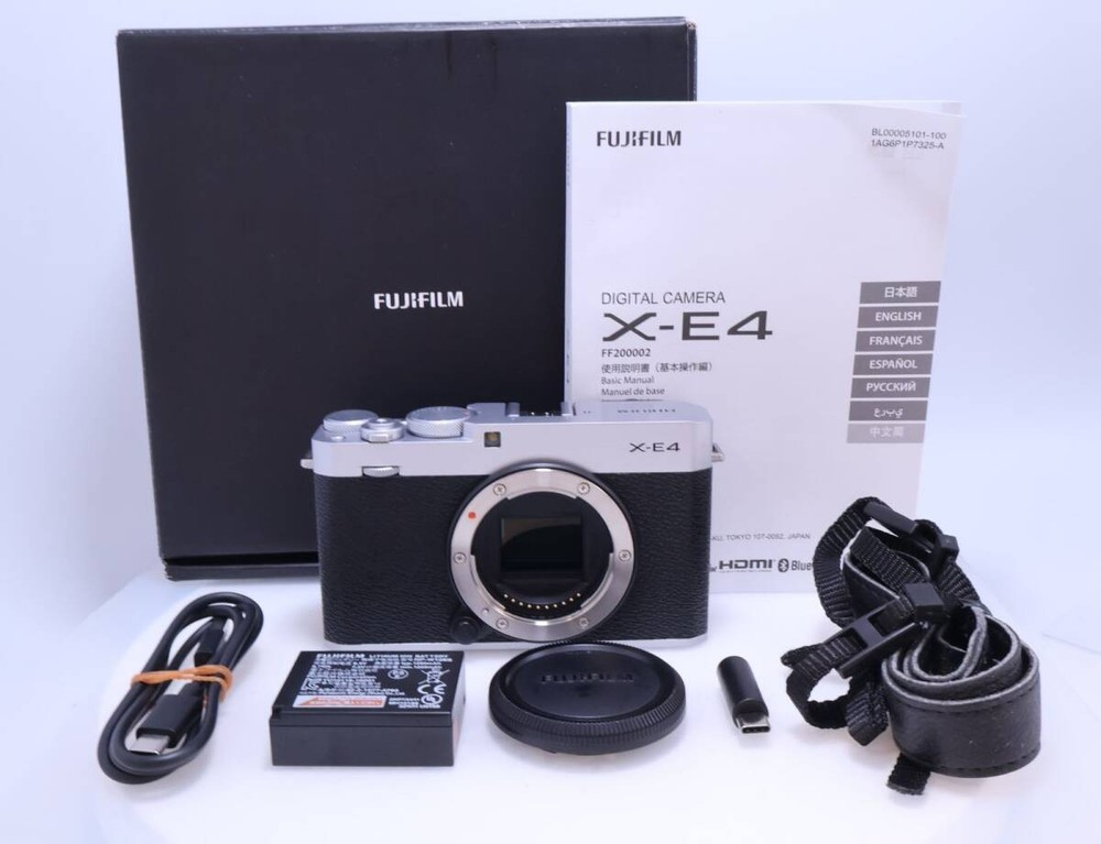 FUJIFILM X-E4 Body Silver 400350