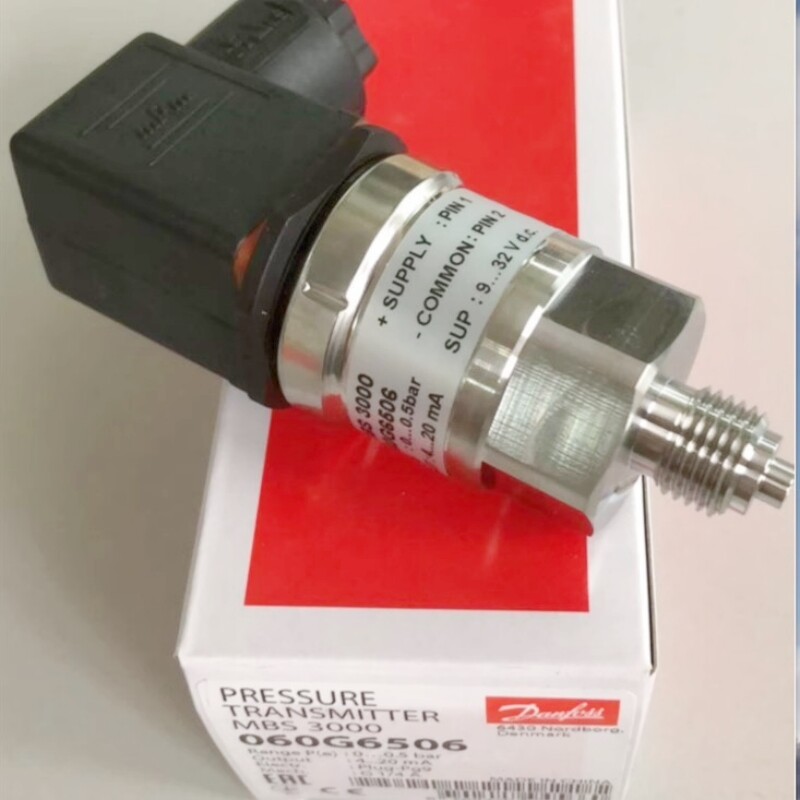 1pcs Danfoss Pressure Transmitter Sensor MBS3000 060G6506 0-0.5bar