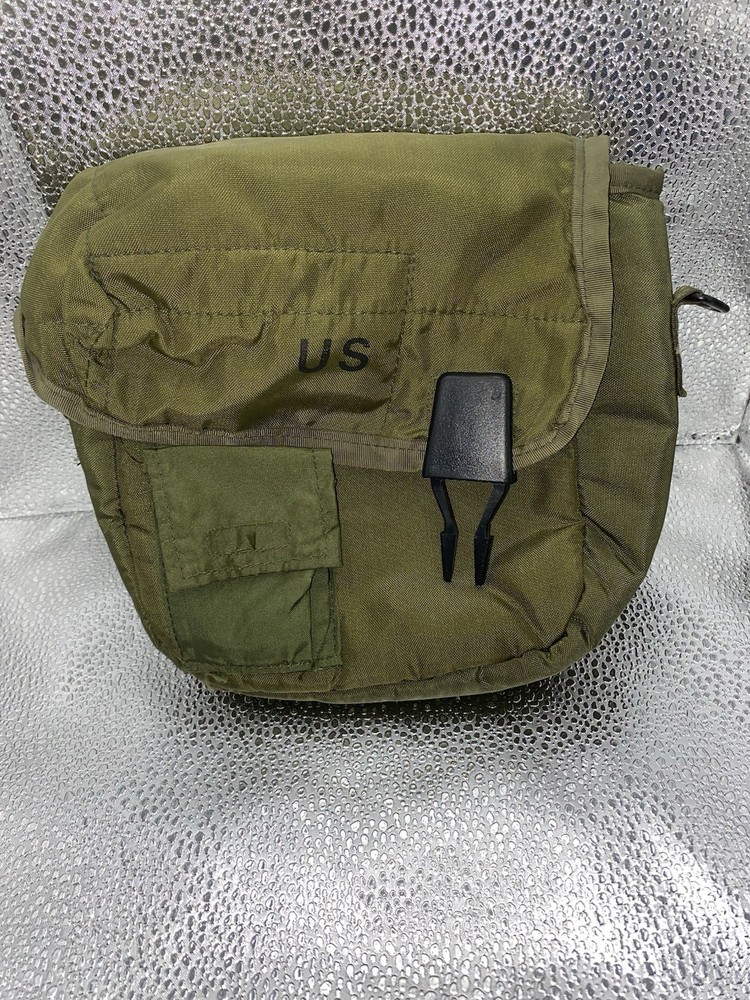 Military Insulated Pouch with Canteen 2 Quart Capacity
