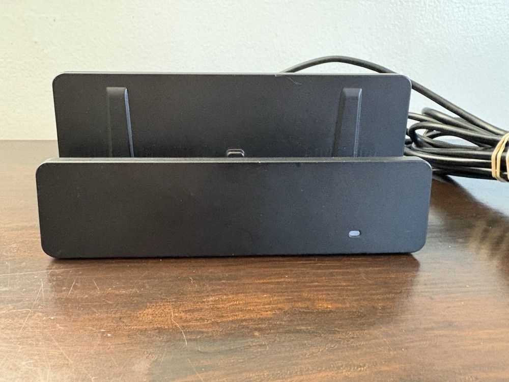 Rocketfish Dock for Nintendo Switch - Free Ship rf-nsdkhu