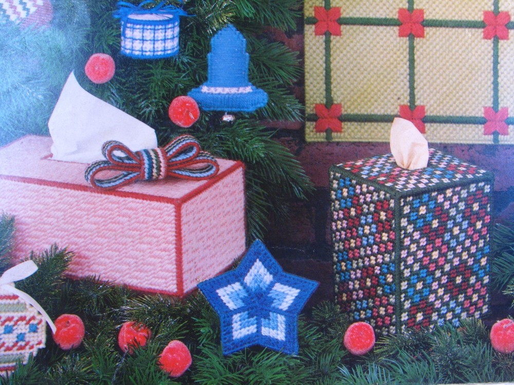 It's Christmas 29 Plastic Canvas Projects Needleworks Pattern Book 106