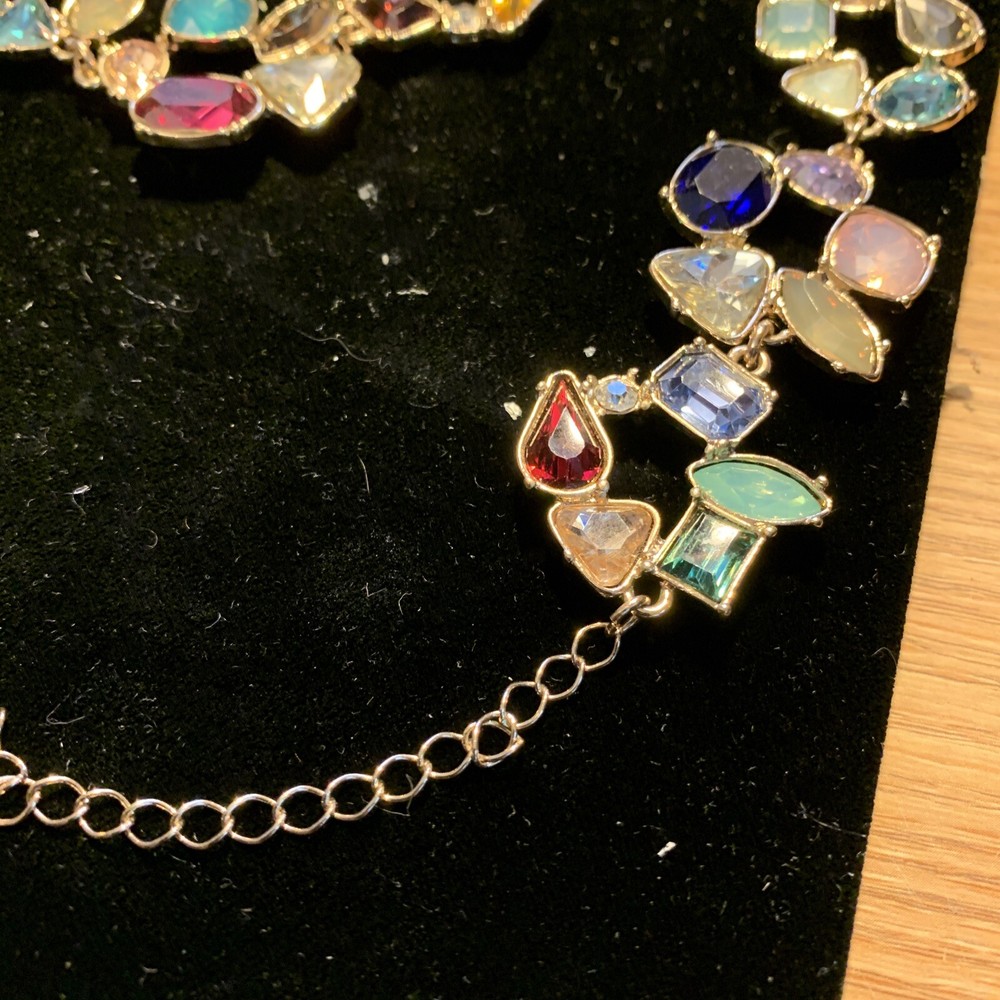 stone designer  necklace lmn design unused condition 