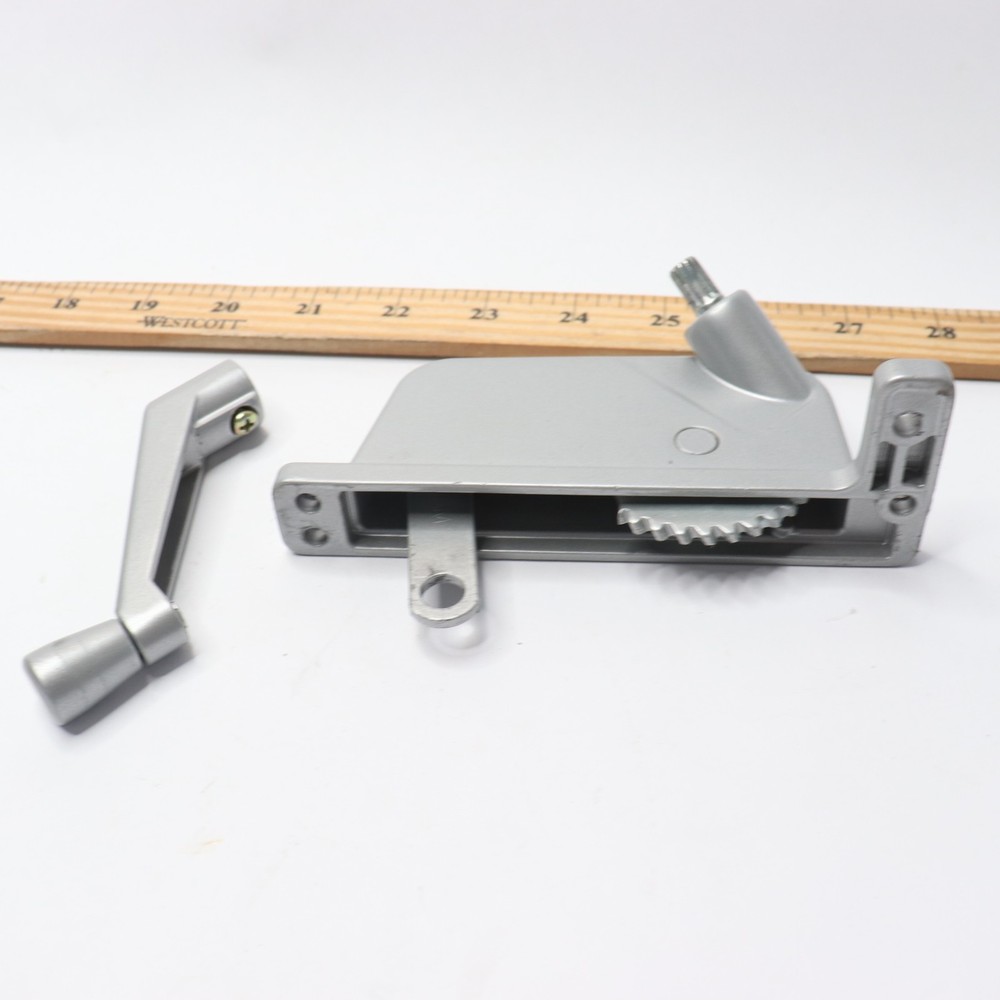 Barton Kramer Yale Ogron Right-Hand Awning Window Operator