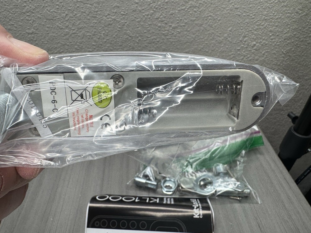 Kitlock by Codelocks 1000 SG KL1000 Keypad Lock, Silver Grey New Open Box