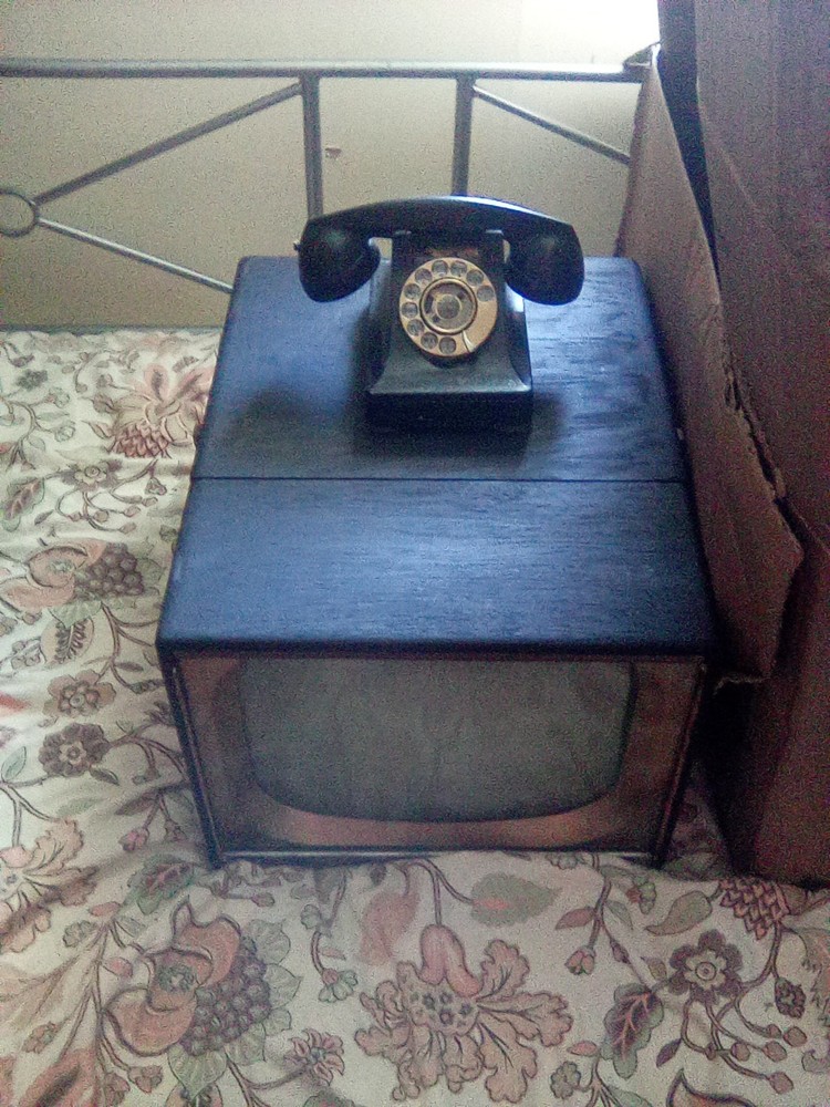 Vintage 1950s Emerson Tv