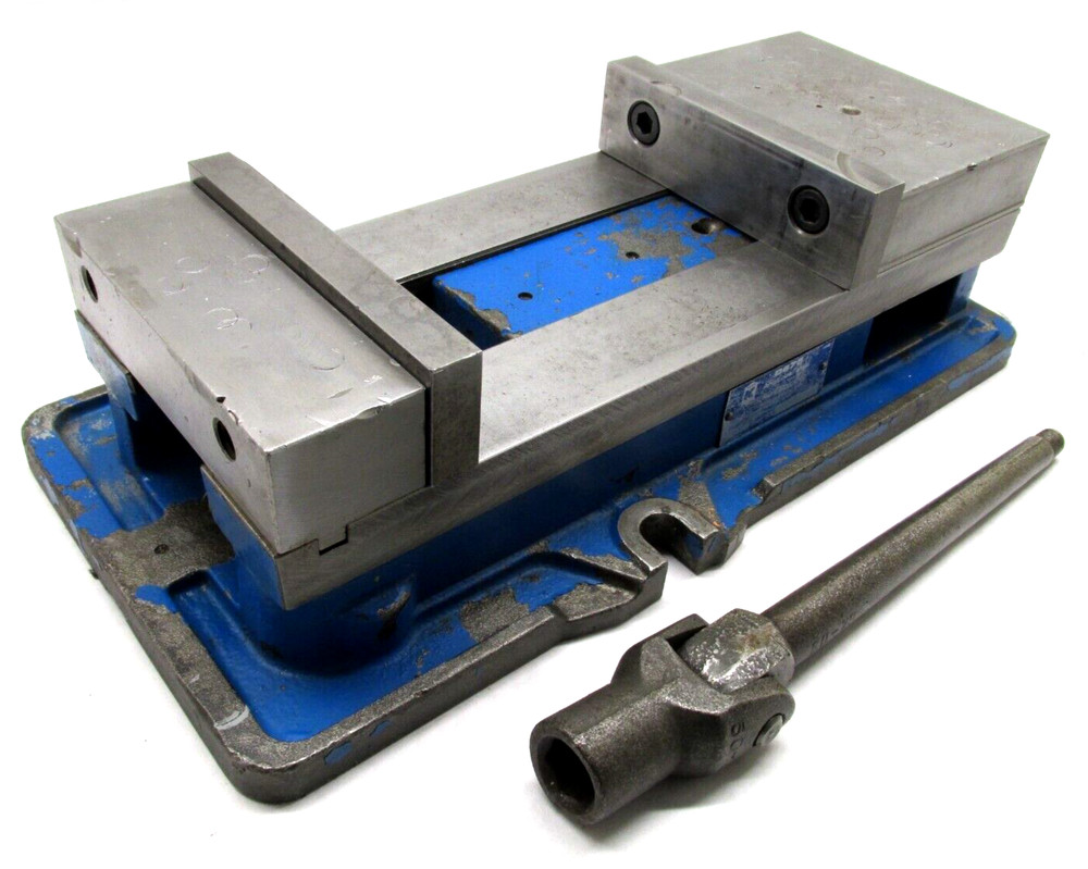 KURT ANGLOCK 6" MILLING MACHINE VISE w/ JAWS & HANDLE - #D675