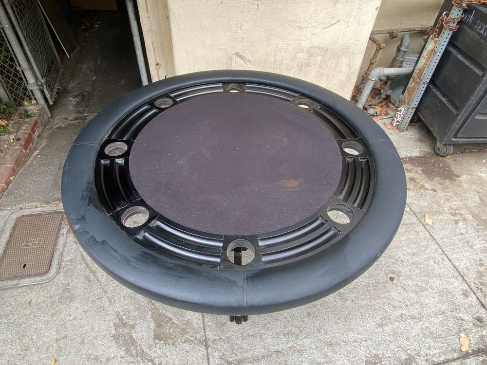 BBO Nighthawk 8-Person Poker Table