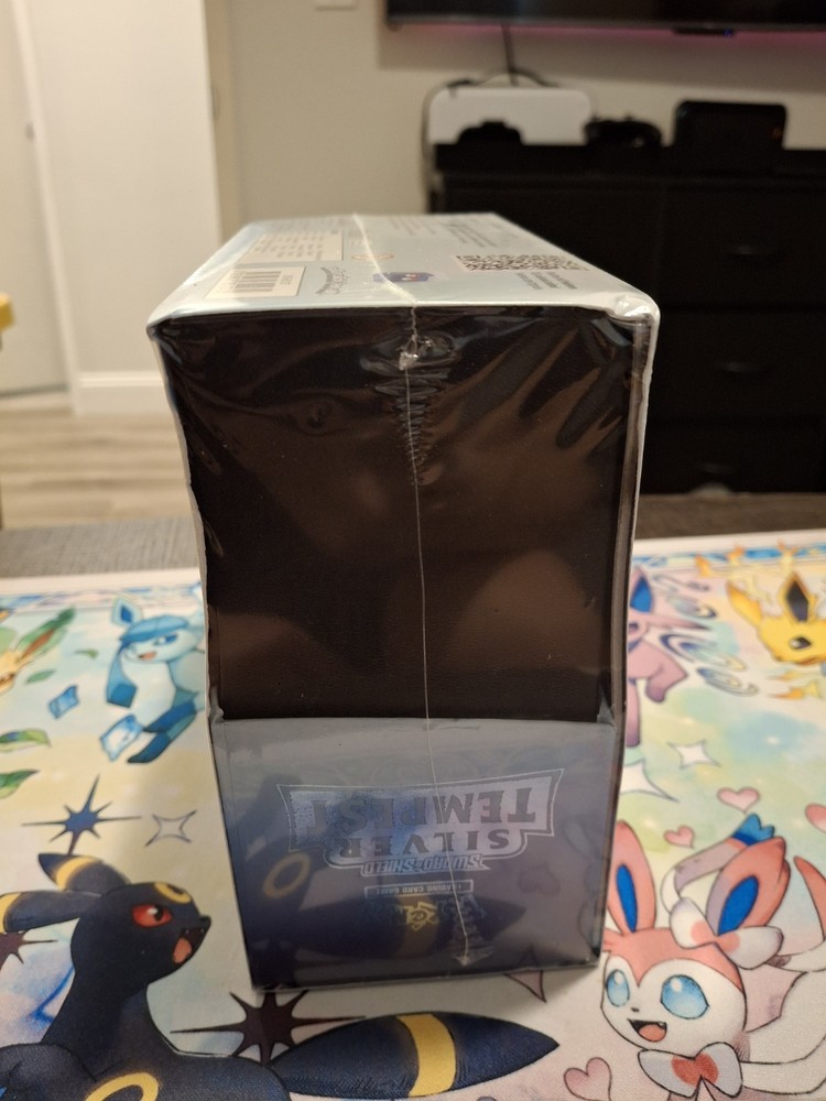 Pokemon Silver Tempest Elite Trainer Box ETB