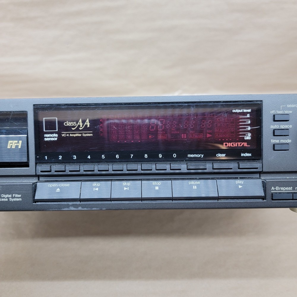 Vintage Technics SL-P520 CD Compact Disc Player NEW DRIVE BELT Tested & Working