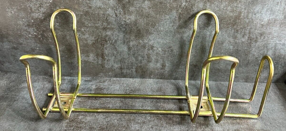 Universal 5 LB. Fire Extinguisher Size Spring Bracket, new